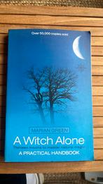 Marian Green - A Witch Alone, Livres, Comme neuf, Enlèvement ou Envoi