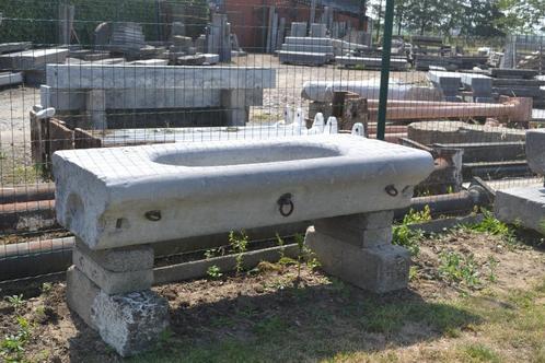antieke prachtige arduinen trog met ronde neus, Tuin en Terras, Bloembakken en Plantenbakken, Gebruikt, Steen, Ophalen