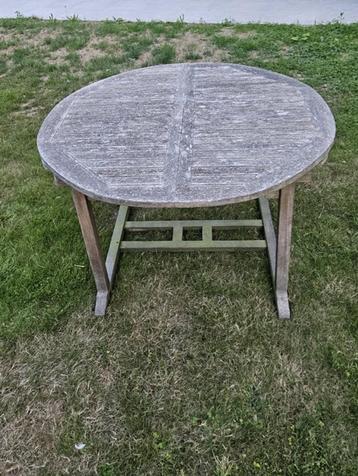 Tuin teaktafel uitschuifbaar - rond naar ovaal beschikbaar voor biedingen