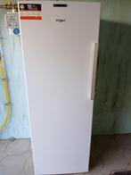 grote staande diepvries met vakken, Elektronische apparatuur, Vriezers en Diepvrieskisten, 160 cm of meer, Zo goed als nieuw, Ophalen