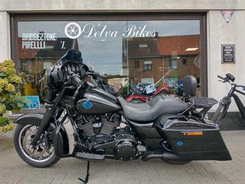 Harley Streetglide FLHT- 2019- 6048 km beschikbaar voor biedingen