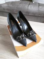 Schoenen maat 38 en 37,5, Pumps, Zwart, Ophalen of Verzenden, Zo goed als nieuw
