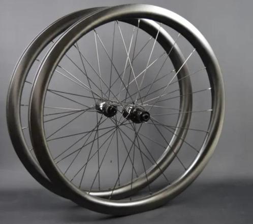 Carbon wielset voor gravel Dt Swiss D-force, Fietsen en Brommers, Fietsonderdelen, Gebruikt, Racefiets, Wiel, Ophalen of Verzenden