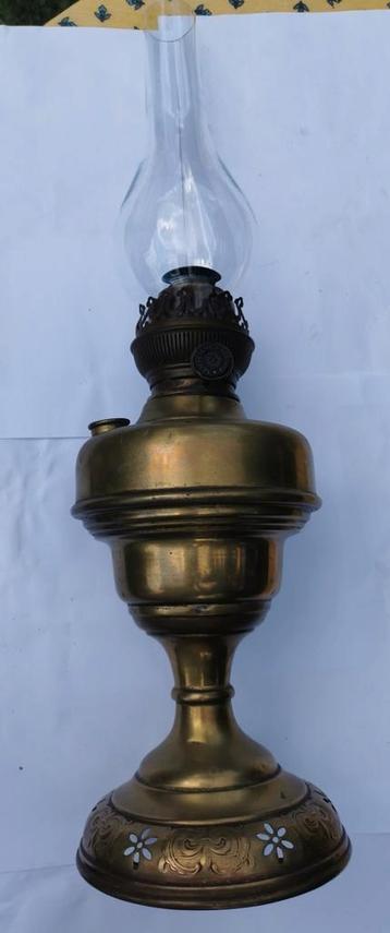 Olielamp (Quinquet)  beschikbaar voor biedingen