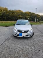 Dacia sandero, Euro 5, Stof, Zwart, 4 cilinders