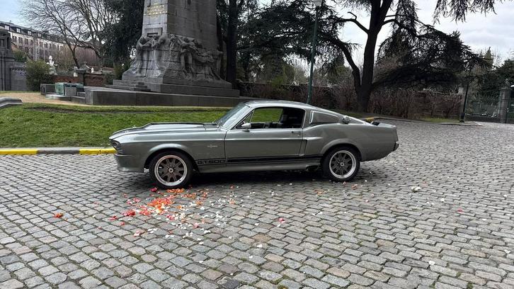 Ford musatng fastback Eleonor, Autos, Oldtimers & Ancêtres, Particulier, Ford USA, Essence, Coupé, 2 portes, Boîte manuelle, Noir