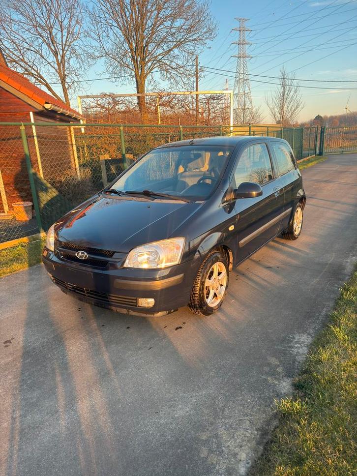Hyundai Getz 1.1 benzine met keuring voor verkoop 1950 euro, Autos, Hyundai, Particulier, Achat, Getz, ABS, Airbags, Alarme, Bluetooth