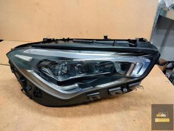 Mercedes CLA W118 Grootlicht rechts beschikbaar voor biedingen
