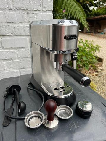 Prachtige espressomachine (Delonghi) beschikbaar voor biedingen