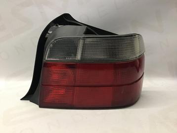Achterlicht rechts BMW E36 compact 9402925 beschikbaar voor biedingen