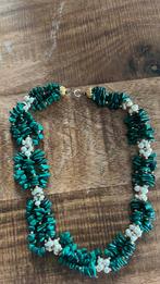 Malagiet ketting, Ophalen