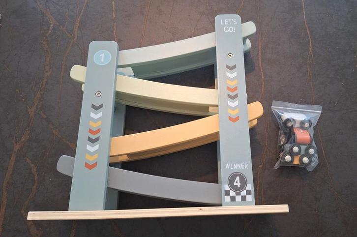 Little Dutch Rollerbaan Cars FSC, Kinderen en Baby's, Speelgoed | Houten speelgoed, Zo goed als nieuw, Ophalen