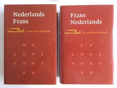 van Dale Groot woordenboek N-F en F-N, Livres, Dictionnaires, Comme neuf, Van Dale, Enlèvement