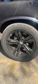 Jantes BMW 19 pouces –X5 (avec pneus Pirelli Scorpion Verde), Ophalen, 19 inch, Band(en)