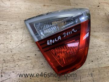 ACHTERLICHT BMW E90 LINKS IN KLEP OE 6937459 disponible aux enchères