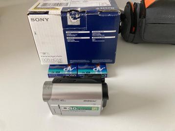 Camera Sony DCR-HC 51 E