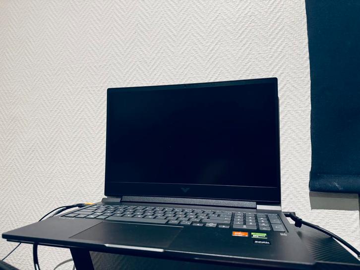 HP Victus 16 gaming laptop AMD Ryzen 7 RTX 4060, Computers en Software, Laptopstandaarden, Zo goed als nieuw, Ophalen