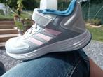 Basket ADDIDAS fille p32, Sport en Fitness, Loopsport en Atletiek, Ophalen of Verzenden, Zo goed als nieuw