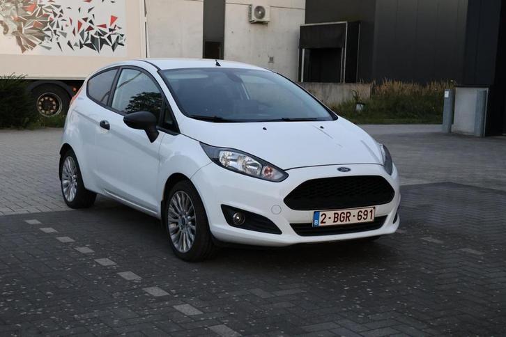 Ford Fiesta Lichte Vracht, Auto's, Ford, Particulier, Fiësta, ABS, Achteruitrijcamera, Adaptive Cruise Control, Airbags, Airconditioning