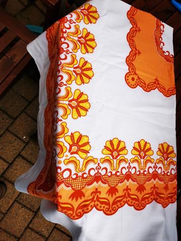 Nappe vintage 140x120 cm, Enlèvement ou Envoi, Utilisé, Rectangle, Intérieur