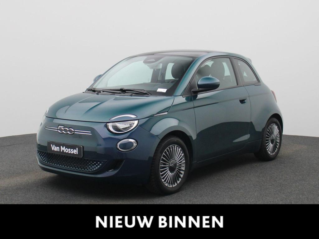 Fiat 500 500e 42 kWh Icon Camera | Panodak | Zetelverwarming, Auto's, 4 zetels, Stof, Blauw, 1365 kg