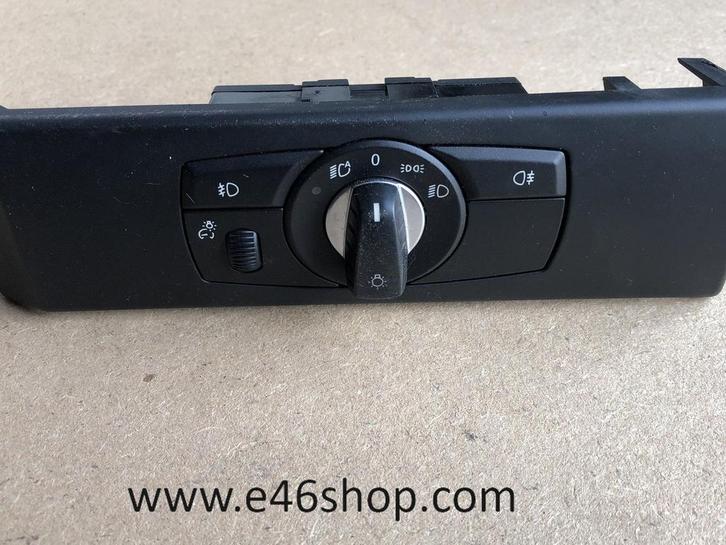 VERLICHTING SCHAKELAAR BMW E60 E61 OE 6988565, Autos : Pièces & Accessoires, Tableau de bord & Interrupteurs, BMW, Utilisé, Enlèvement ou Envoi