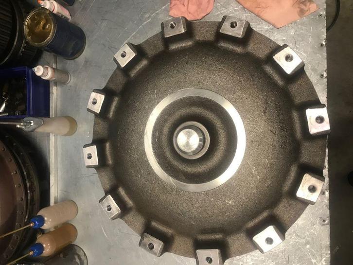 Volvo 11038440 Torque converter A25 A30 A35 A40 (D), Articles professionnels, Machines & Construction | Pièces