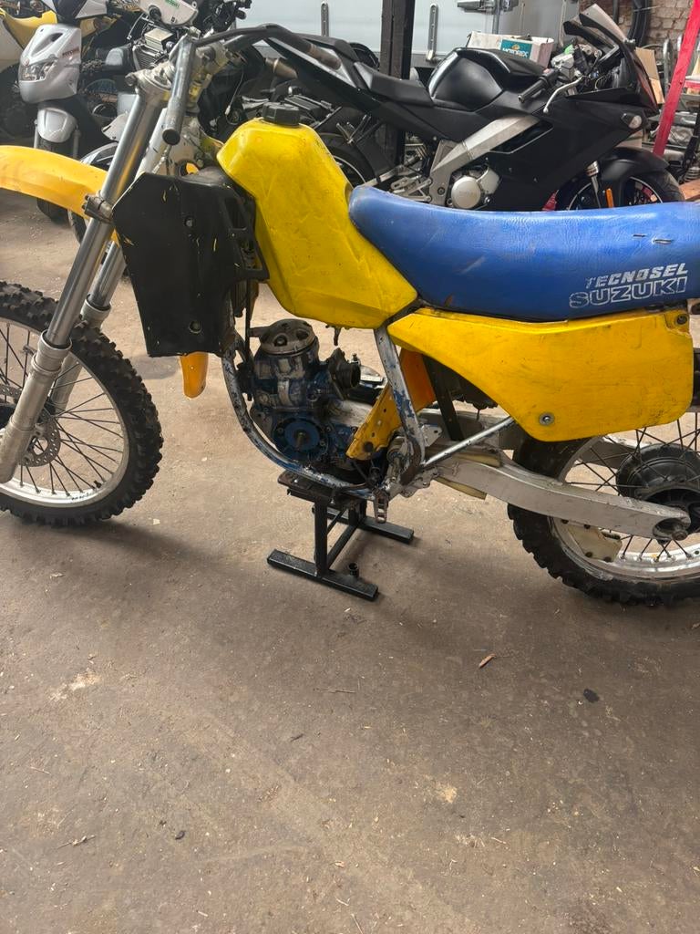 SUZUKI RM 250 1986, Enlèvement, Comme neuf, Suzuki