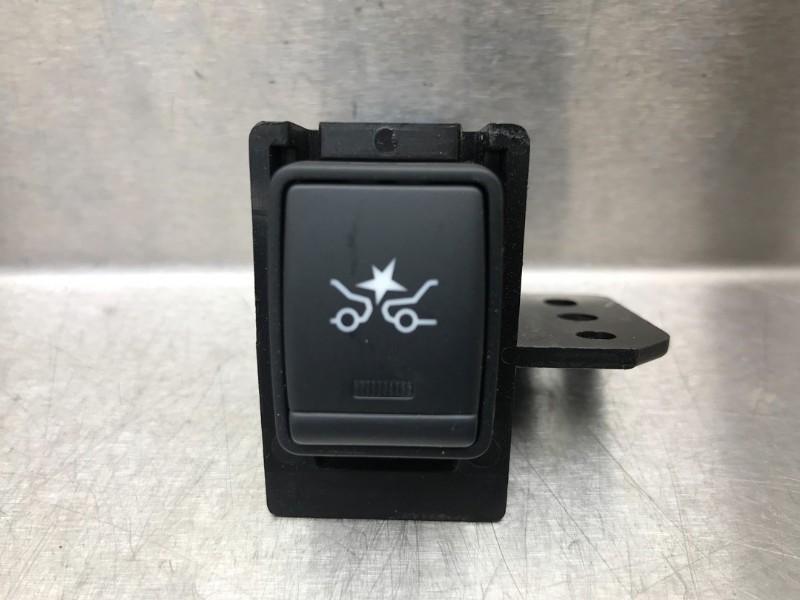 SCHAKELAARS DIVERSEN Nissan Micra (K14) (|00227269|), Gebruikt, Nissan