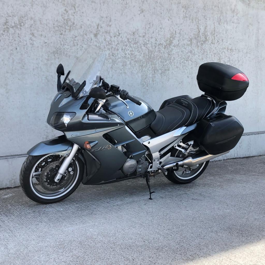 YAMAHA FJR 1300 2004 GARANTIE GEKEURD, Permis Moto A, Tourisme, Entreprise, Occasion