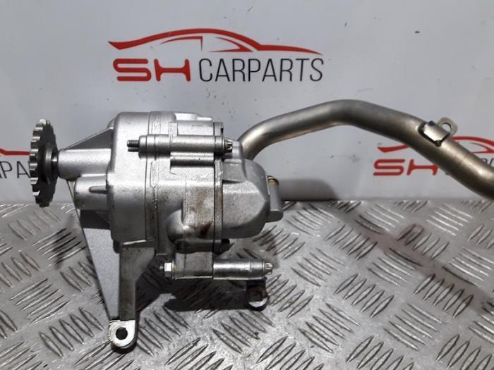 Oliepomp van een Mercedes C-Klasse, Auto-onderdelen, Motor en Toebehoren, Gebruikt, 3 maanden garantie, Ophalen of Verzenden