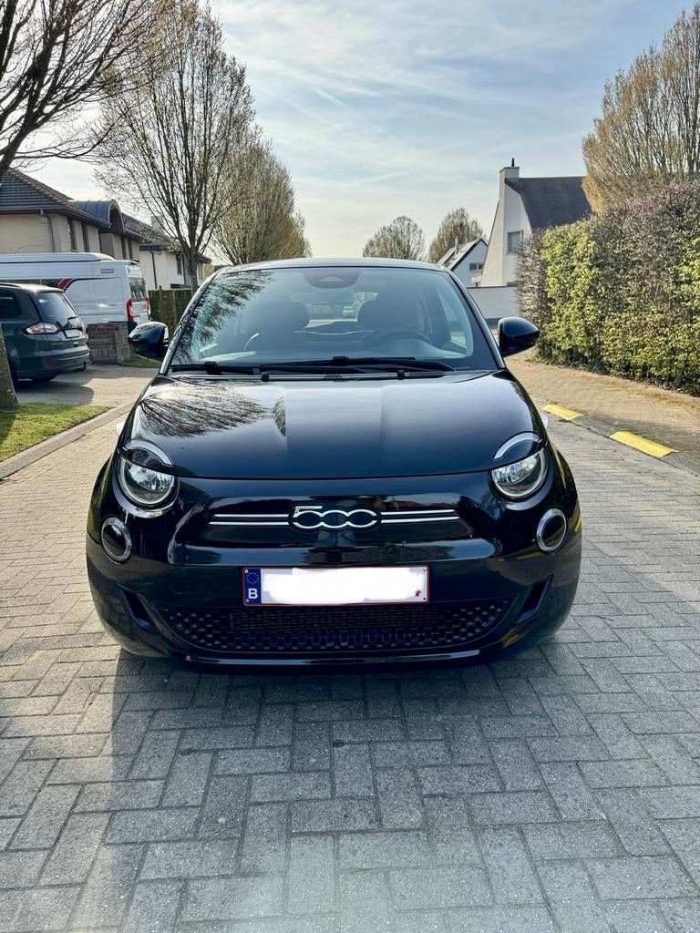 Fiat 500E ICON uitvoering, Auto's, 87 kW, 0 kg, Zwart, 1365 kg