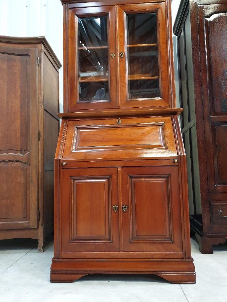Massieve secretaire in kerselaar. Het kan geleverd worden., Huis en Inrichting, Kasten | Secretaires, Ophalen, Gebruikt
