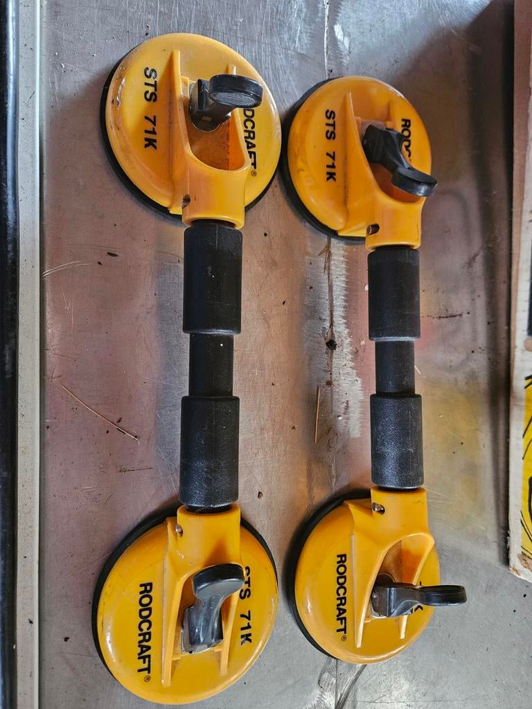 Dubbele zuignappen, Ophalen