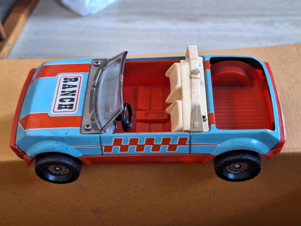 Joustra — Speeltje uit Straatsburg
Peugeot-boerderij