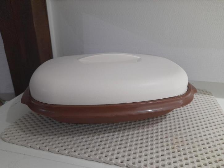 Nieuw- Tupperware - Ovenschaal met/mand en deksel, Huis en Inrichting, Keuken | Tupperware, Nieuw, Overige typen, Bruin, Crème