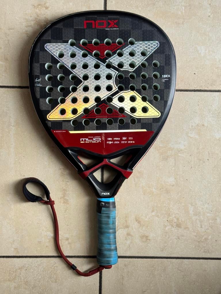 Raquette padel Nox ML10 Shotgun 18K – Très bon état, Sports & Fitness, Padel, Comme neuf, Raquette de padel, Enlèvement