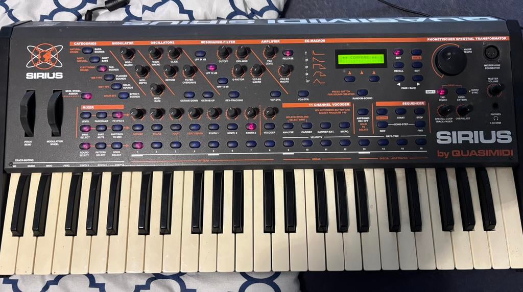 Quasimidi Sirius, Musique & Instruments, Synthétiseurs, Utilisé, Roland, Enlèvement ou Envoi