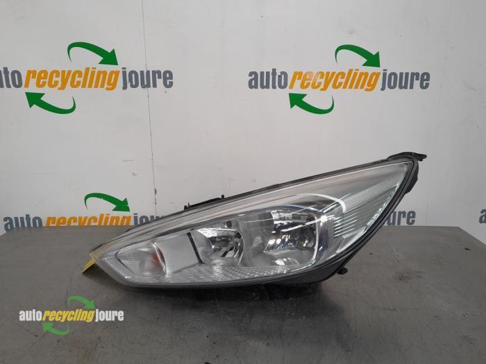 Phare gauche d'un Ford Focus, Autos : Pièces & Accessoires, Éclairage, Ford, Utilisé, 3 mois de garantie