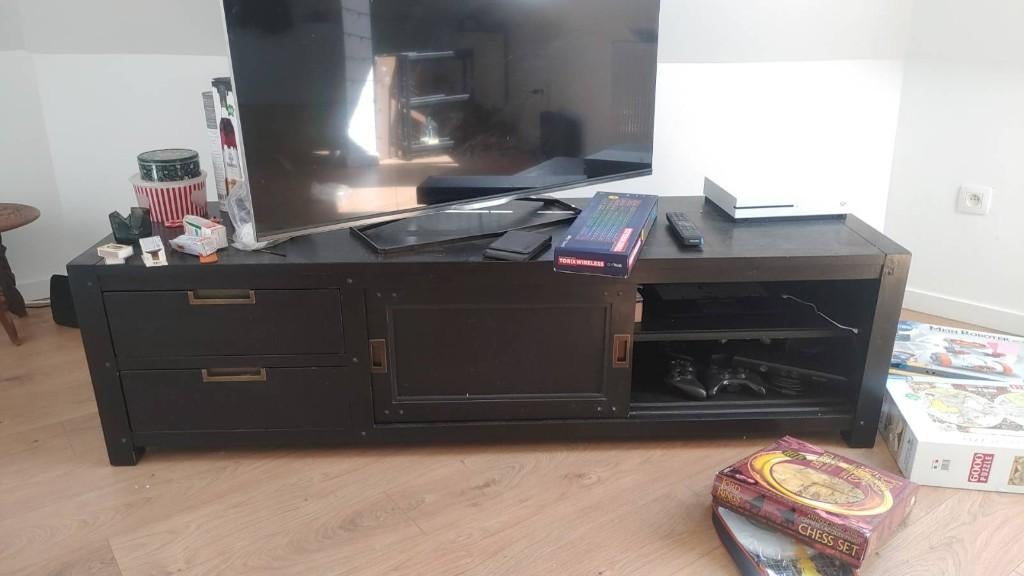 Zwart tv-meubilair, Huis en Inrichting, Kasten |Televisiemeubels, Gebruikt, Minder dan 100 cm, 150 tot 200 cm, 25 tot 50 cm, Eikenhout