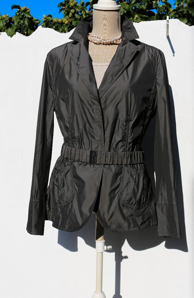 Splendide veste Luisa Cerano T44, Vêtements | Femmes, Vestes | Été, Comme neuf, Taille 42/44 (L), Gris, Enlèvement ou Envoi