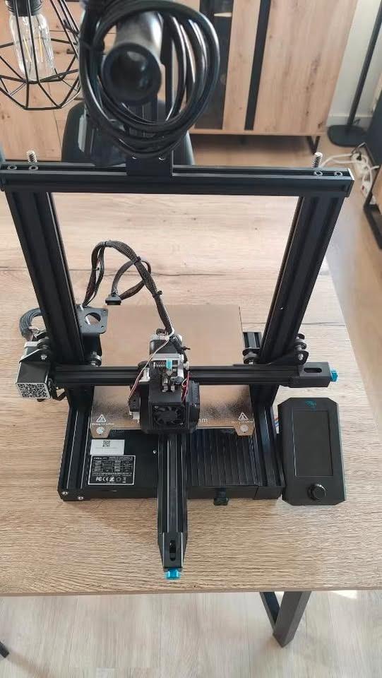 Creality Ender 3 V2 + veel accessoires, Informatique & Logiciels, 3D Imprimantes, Utilisé, Enlèvement