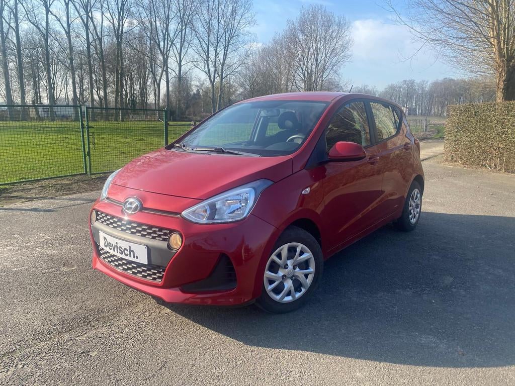 Hyundai i10 1.0 A/T TWIST 66 A4 (automatique), Autos, Hyundai, Rouge, Achat, 998 cm³, Entreprise