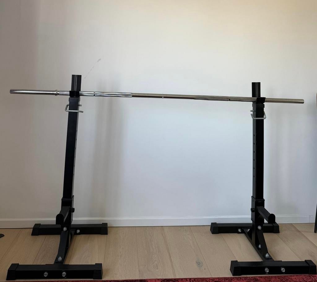 Adjustable Squat Rack + Decathlon Barbell 155 cm, Sports & Fitness, Enlèvement, Comme neuf