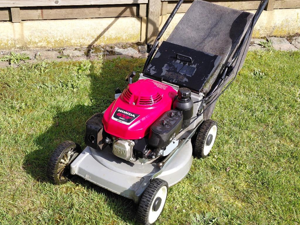 Grasmaaier Honda GXV160 duwer, Tuin en Terras, Grasmaaiers, Gebruikt, Benzine-grasmaaier, 40 t/m 49 cm, Cirkelmaaier, Opvangzak