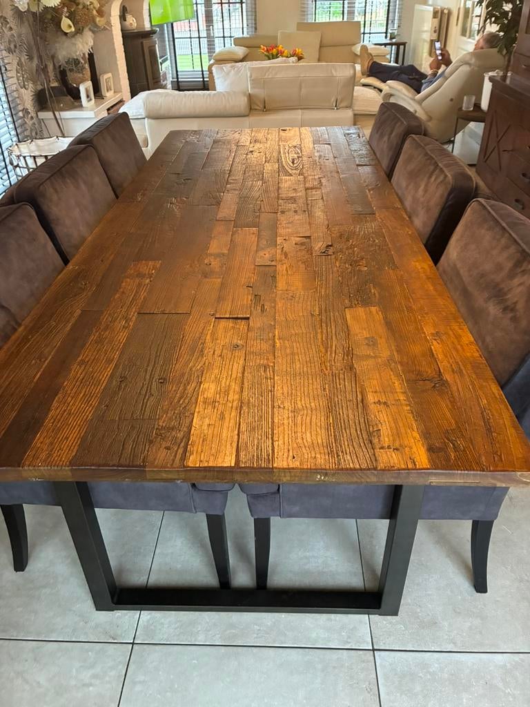 Industruele eettafel /zwart metalen fraem 240x100, Huis en Inrichting, Tafels | Eettafels, Ophalen, Zo goed als nieuw