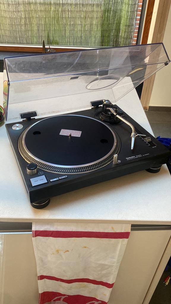 Te koop: Technics SL1210, Audio, Tv en Foto, Platenspelers, Ophalen, Zo goed als nieuw, Technics