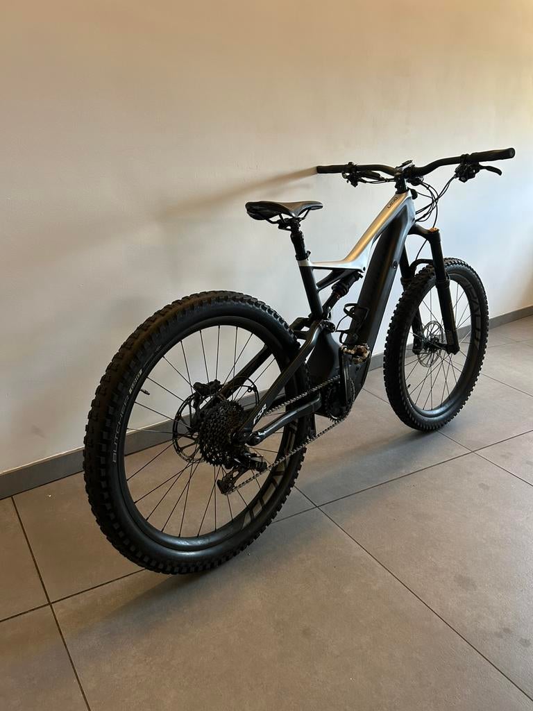 Specialized levo carbon, Fietsen en Brommers, Ophalen, Zo goed als nieuw