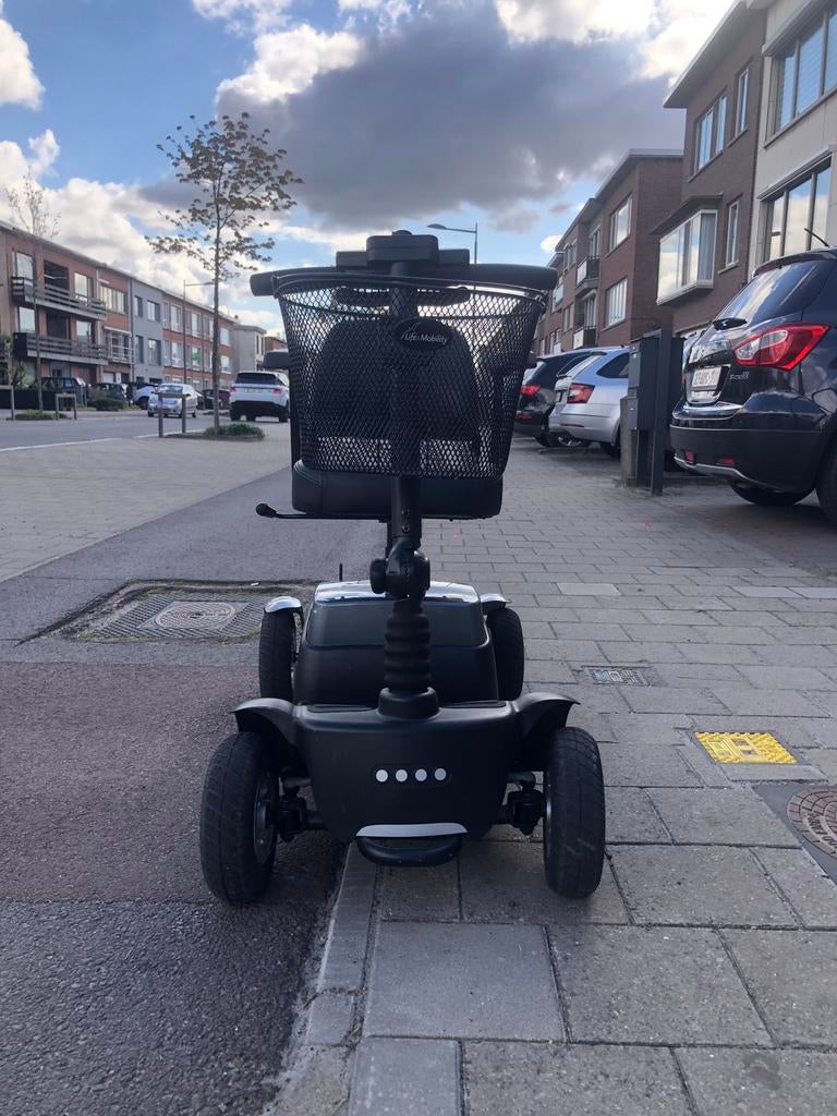 Opvouwbare elektrische scootmobiel, Ophalen, Zo goed als nieuw