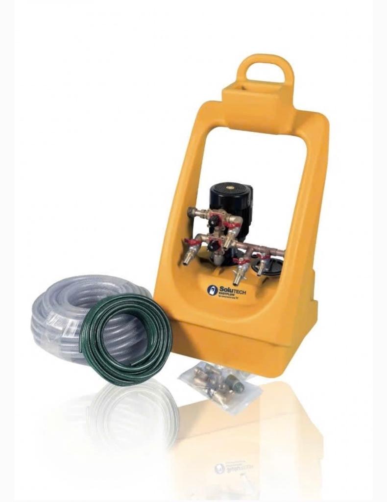 SOLUTECH EASYFLOW - Pompe mobile de désembouage BWT, Bricolage & Construction, Sanitaire, Enlèvement ou Envoi, Neuf, Autres types